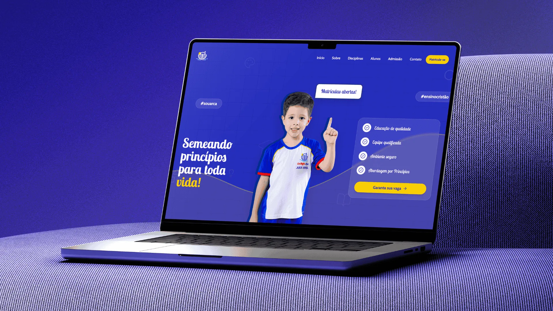 Projeto Colégio Arca - Website One Page de colégio infantil desenvolvido pela PUMP
